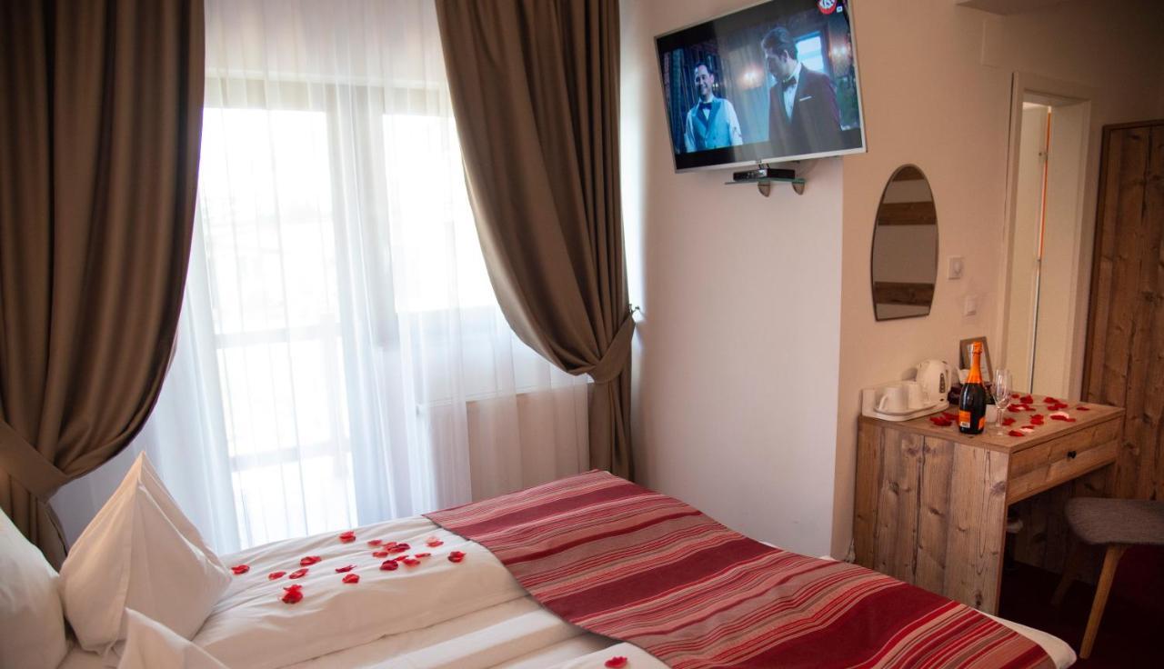 Pensiune Rara Păltiniş Zewnętrze zdjęcie